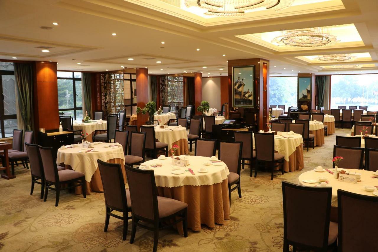 Rongjiang Hotel Jieyang Exterior foto